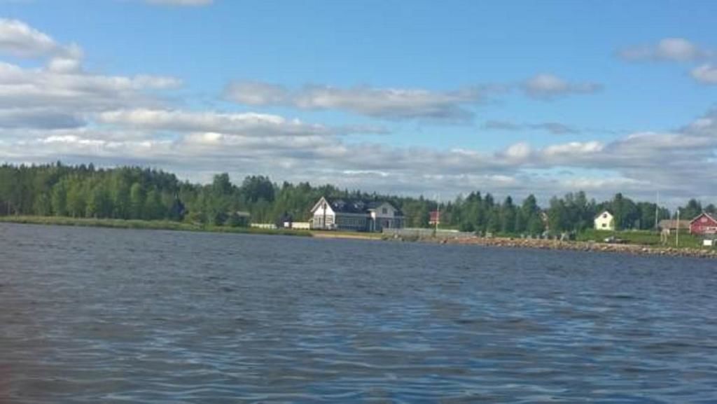 Виллы Miekojärvi Resort Пелло